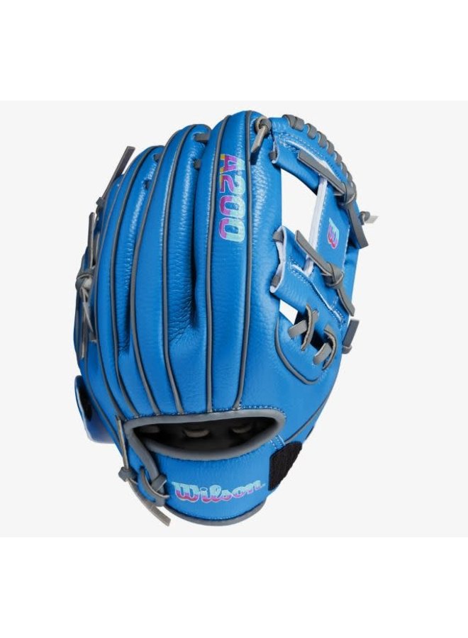 A200 Love the Moment EZ Catch 10" T-Ball Glove Wilson A200 Love The Moment EZ Catch 10" T-Ball Glove -Wilson Shop wilson a200 love the moment ez catch 10 t ball glo