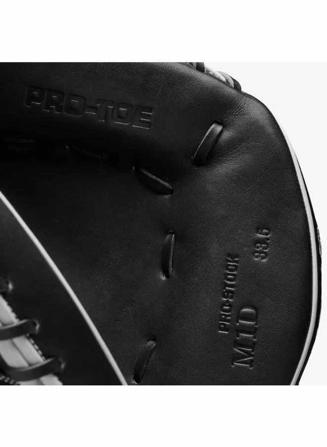 Wilson 2022 A2000 SuperSkin M1D (C ) 33.5 Black/White Catchers Mitt - Image 6