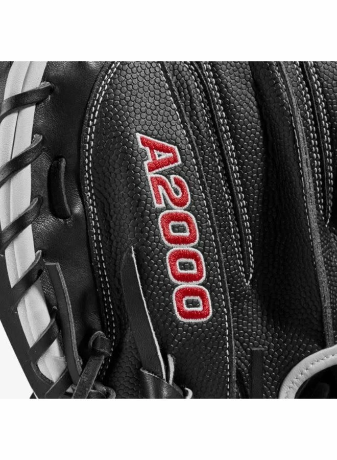 Wilson 2022 A2000 SuperSkin M1D (C ) 33.5 Black/White Catchers Mitt - Image 7