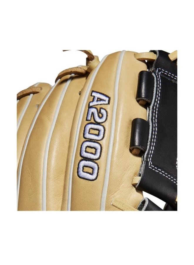 Wilson A2000 Fastpitch P12 (P) 12 Blonde/Black/White 5 Wilson A2000 Fastpitch P12 (P) 12 Blonde/Black/White - Image 5