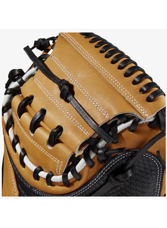 Wilson A2K M1D w/SuperSnakeSkin™ (C) 33.5-inch Catchers Mitt Wilson A2K M1D W/SuperSnakeSkin™ (C) 33.5-inch Catchers Mitt -Wilson Shop wilson wilson a2k m1d w supersnakeskin c 335 inch 4